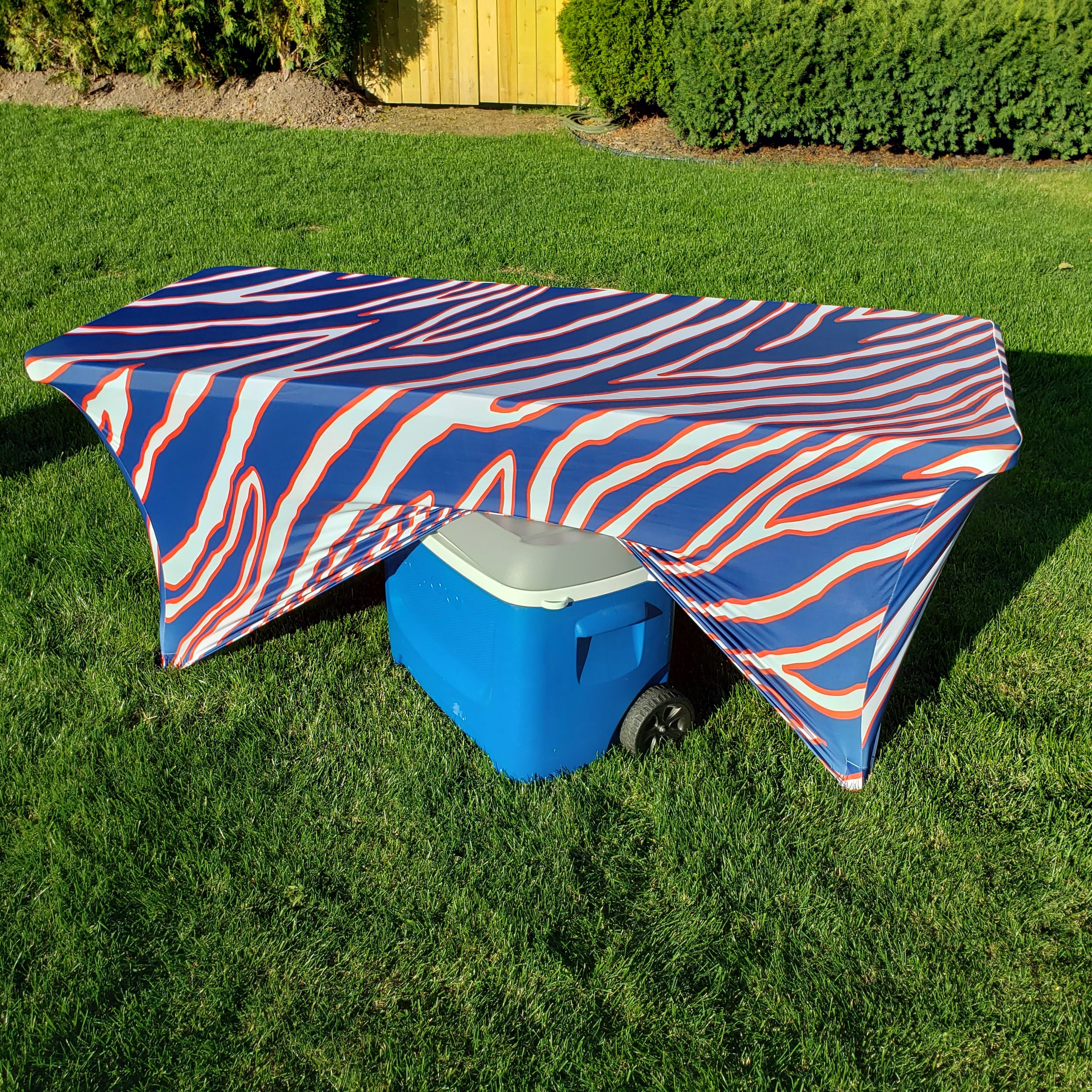 Buffalo Stretch Table Cover 